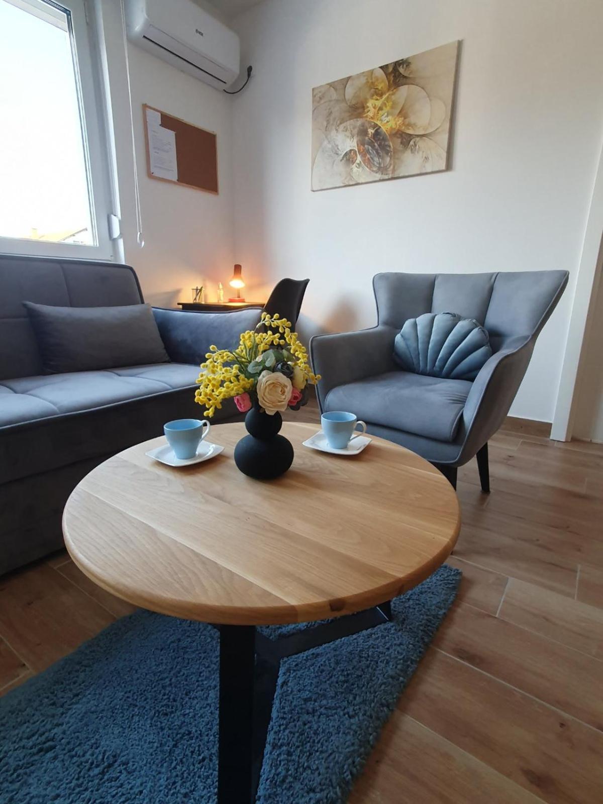 Apartment No 11 スボティツァ エクステリア 写真